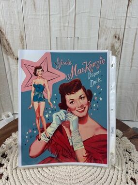 Gisele Mac Kenzie Paper Dolls Vintage-Style Blue and Pink Set.